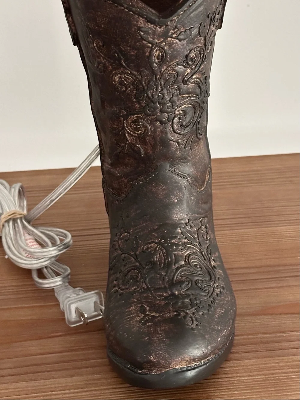 Cowboy Boot Shaped Table Lamp With Shade - Rodeo / Country Lodge / Cabin Decor